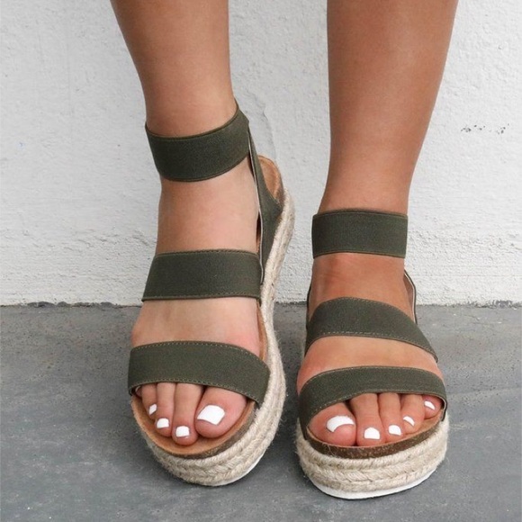 Shoes - Espadrille olive flatforms